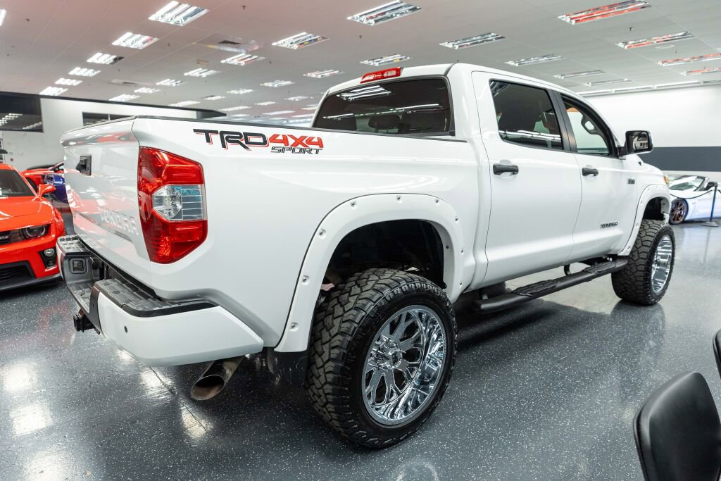 Used 2018 Toyota Tundra SR5 w/ TRD Sport Package image 5