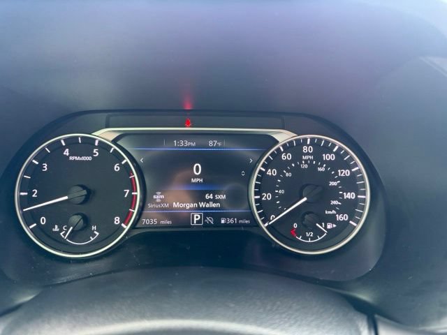 Used 2025 Nissan Sentra SR w/ SR Premium Package FWD image 12