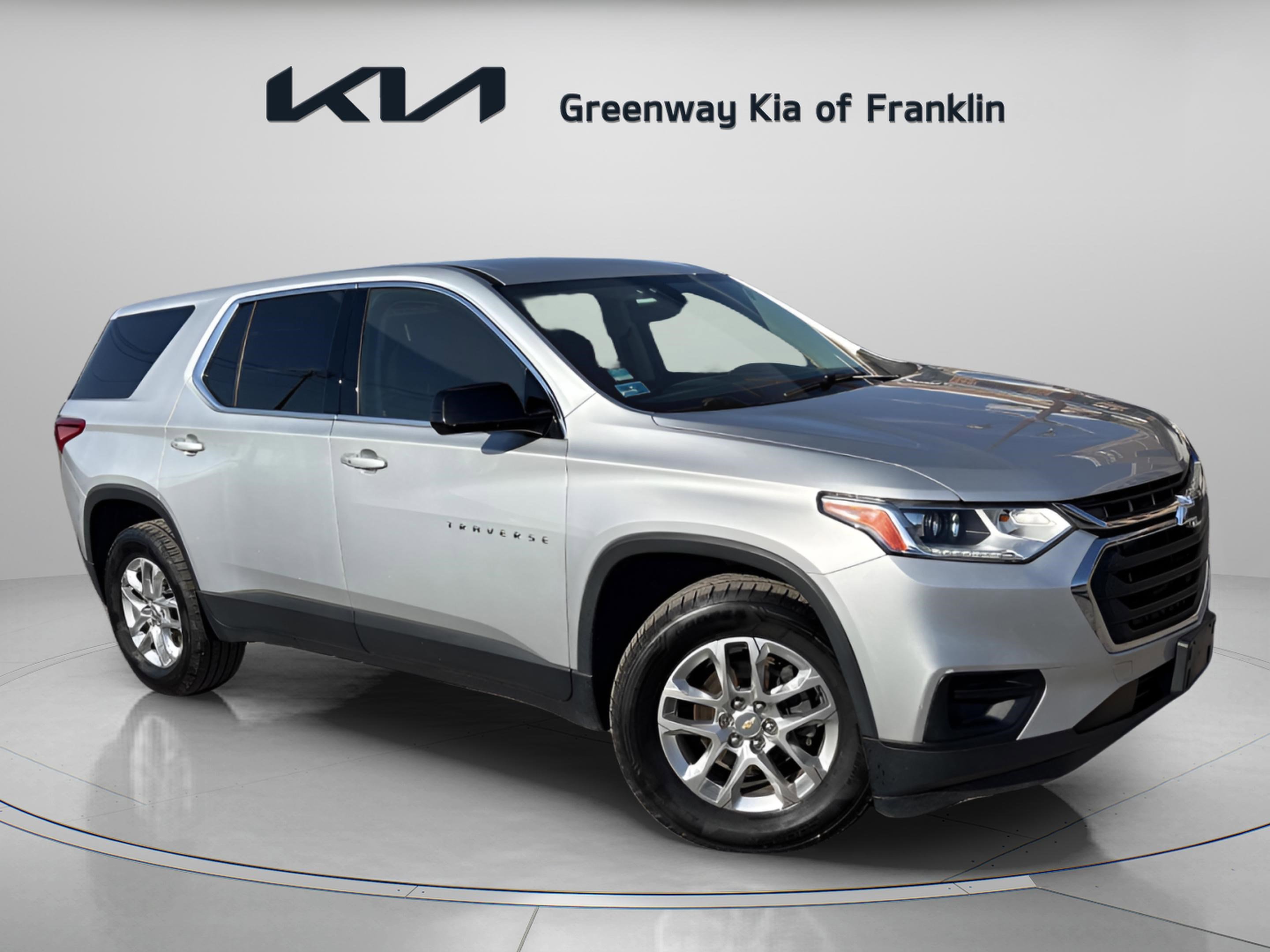 Used 2020 Chevrolet Traverse LS w/ LPO, Floor Liner Package image 1