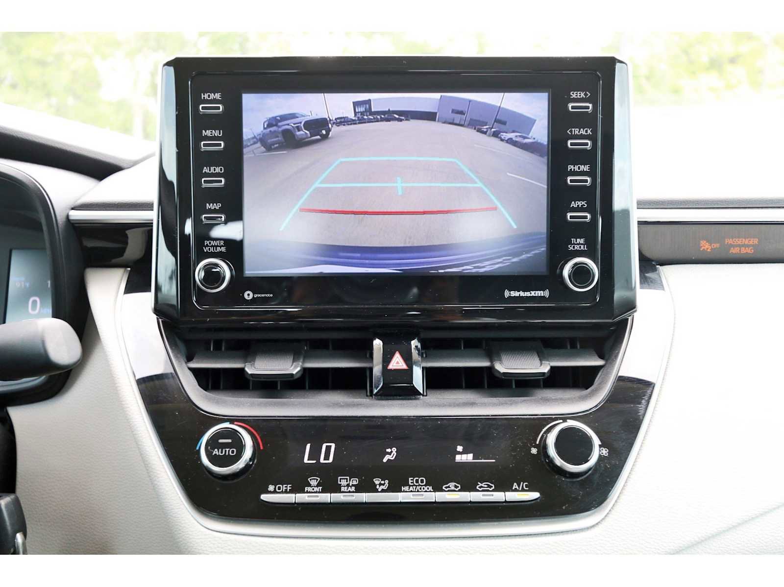 Used 2021 Toyota Corolla LE FWD image 23