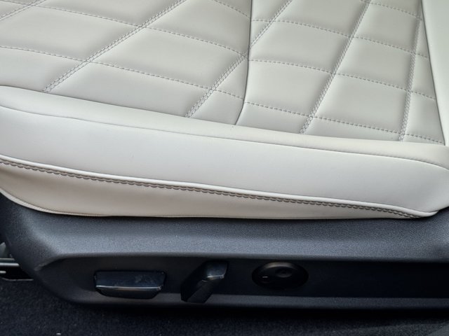 New 2026 Nissan Sentra SL w/ Floor Mat Package FWD image 33