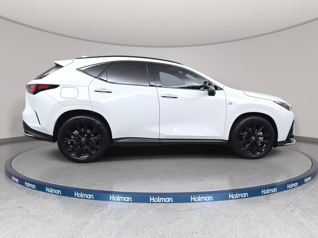 Used 2026 Lexus NX 450h+ F Sport AWD/4WD image 5