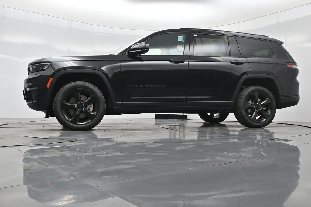 New 2025 Jeep Grand Cherokee L Limited w/ Luxury Tech Group II image 52