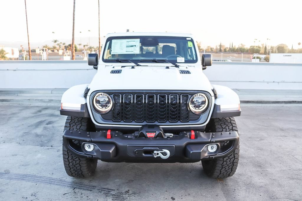New 2026 Jeep Gladiator Sport AWD/4WD image 3