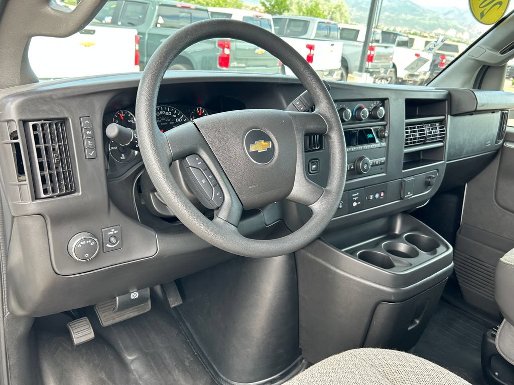Used 2024 Chevrolet Express 3500 w/ Power Convenience Package RWD image 11