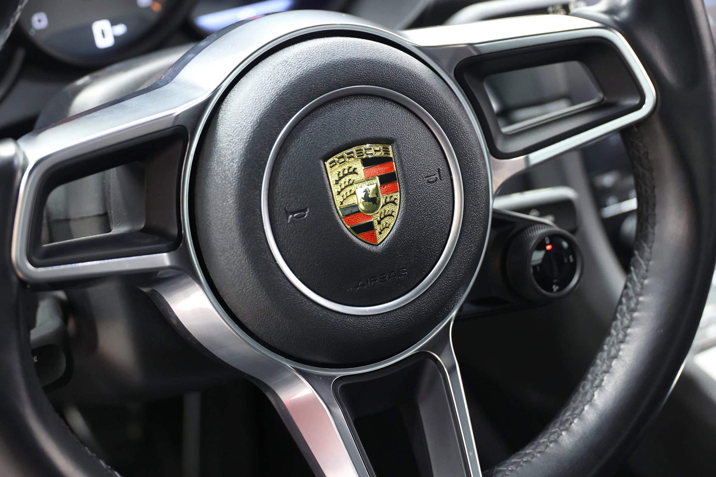 Used 2017 Porsche 718 Cayman S image 25