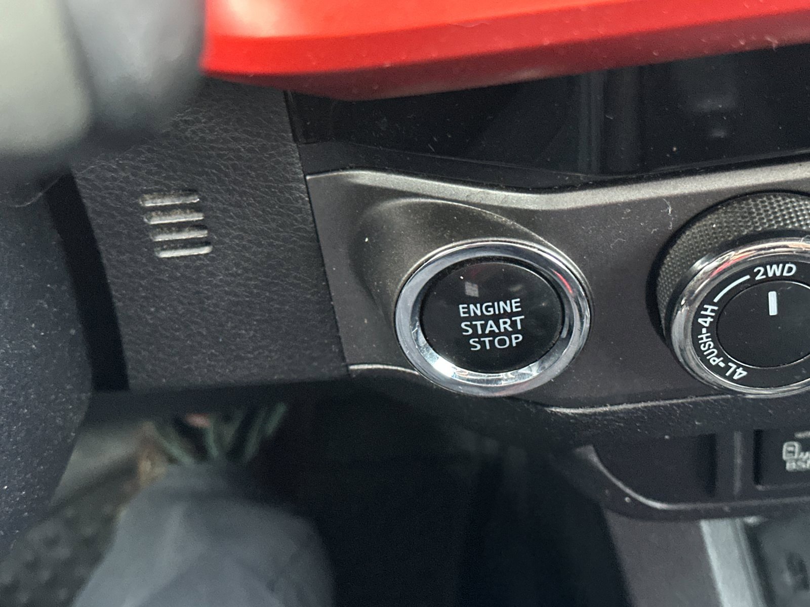 Used 2017 Toyota Tacoma TRD Sport image 22