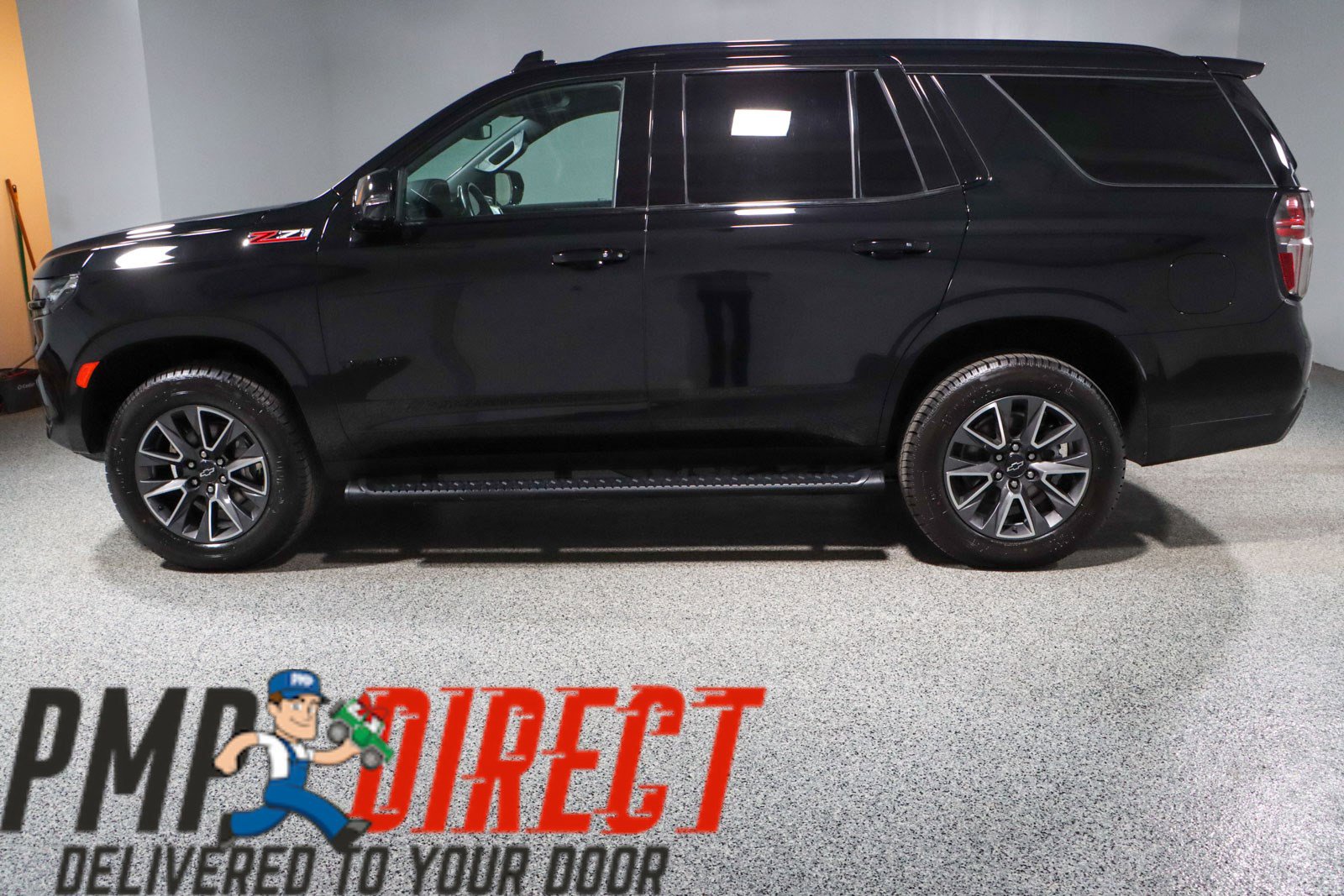 Used 2023 Chevrolet Tahoe Z71 w/ Luxury Package AWD/4WD image 10