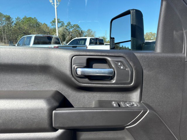 New 2026 GMC Sierra 3500 Pro w/ Convenience Package image 13
