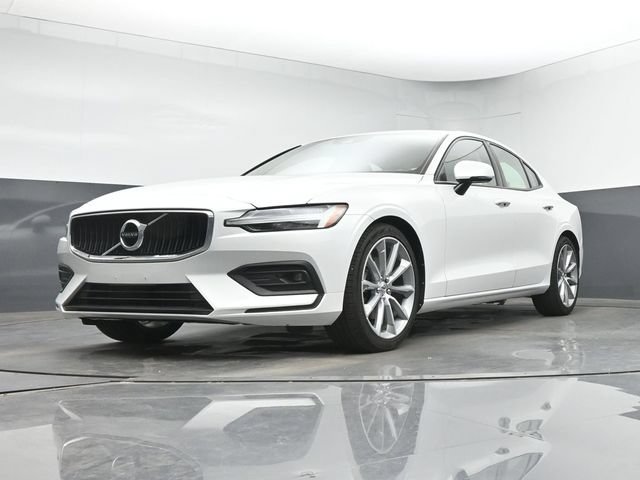 Used 2021 Volvo S60 T5 Momentum w/ Premium Package FWD image 33