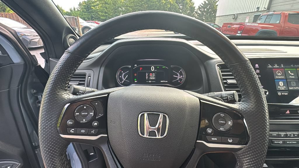 Used 2023 Honda Passport Elite image 15