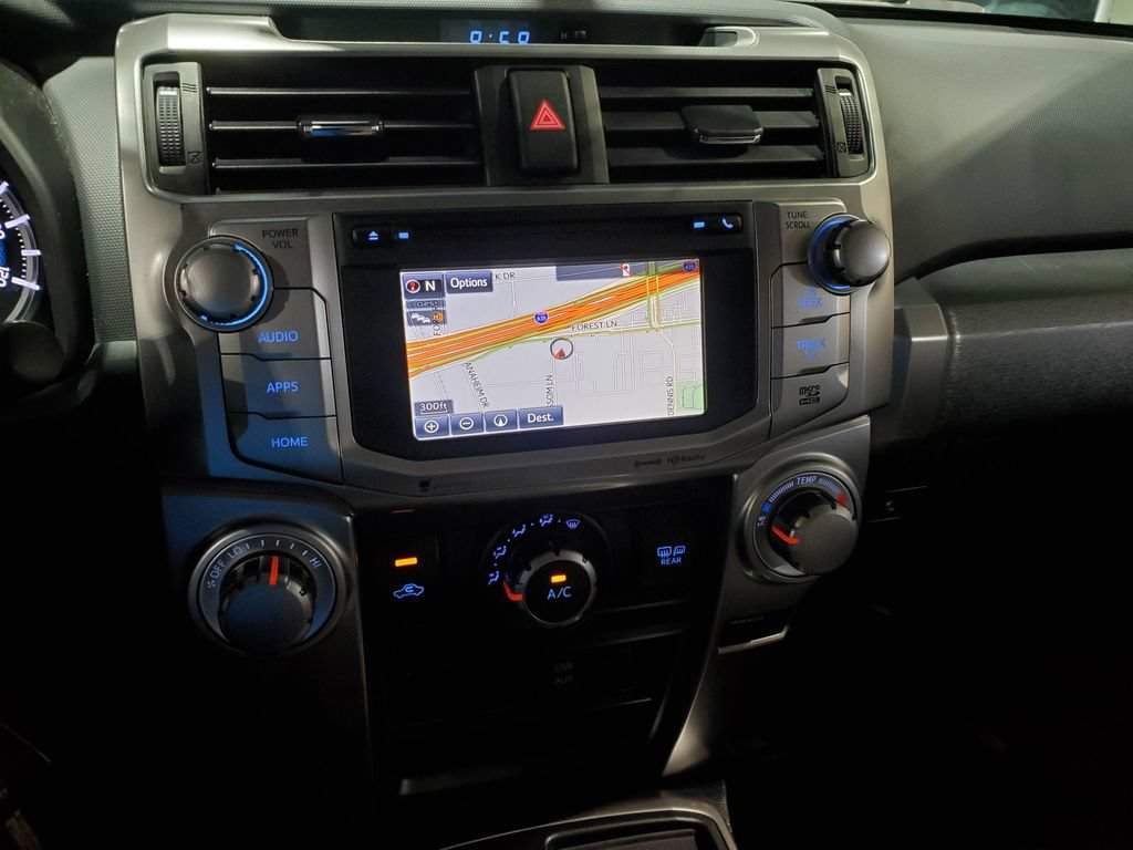 Used 2019 Toyota 4Runner SR5 Premium RWD image 52