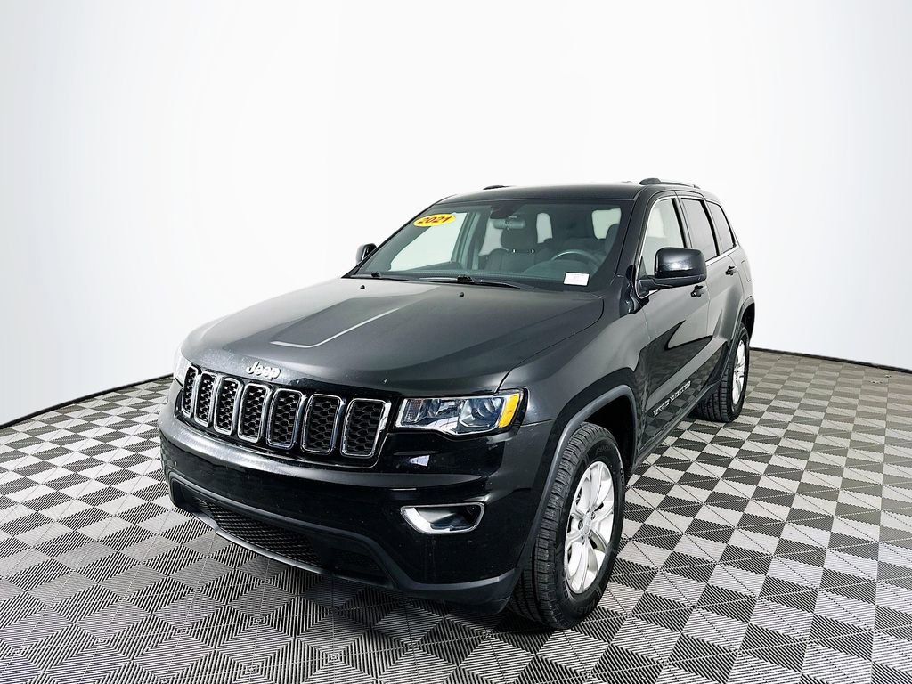 Certified 2021 Jeep Grand Cherokee Laredo w/ Security & Convenience Group image 5