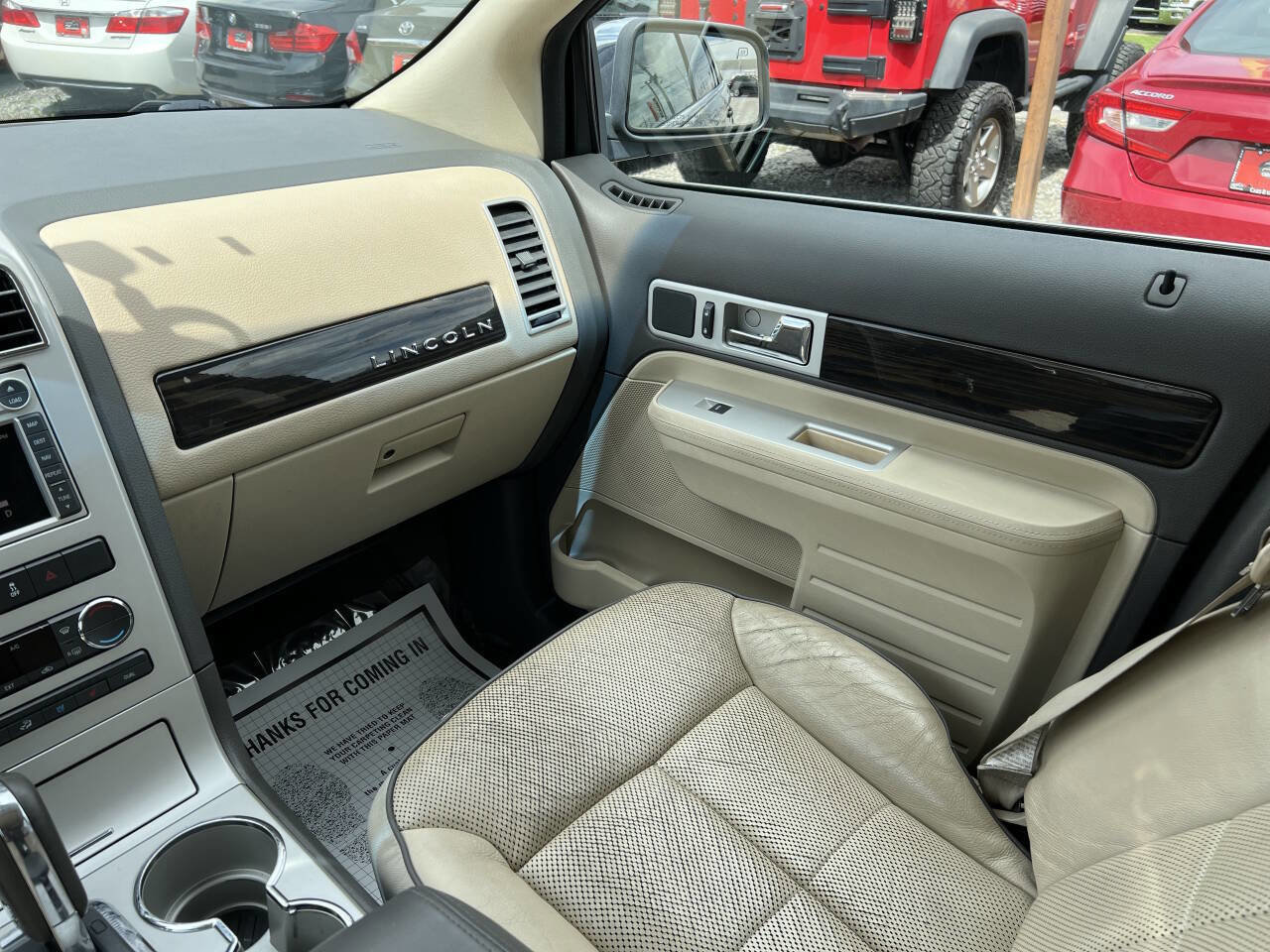 Used 2008 Lincoln MKX AWD image 19