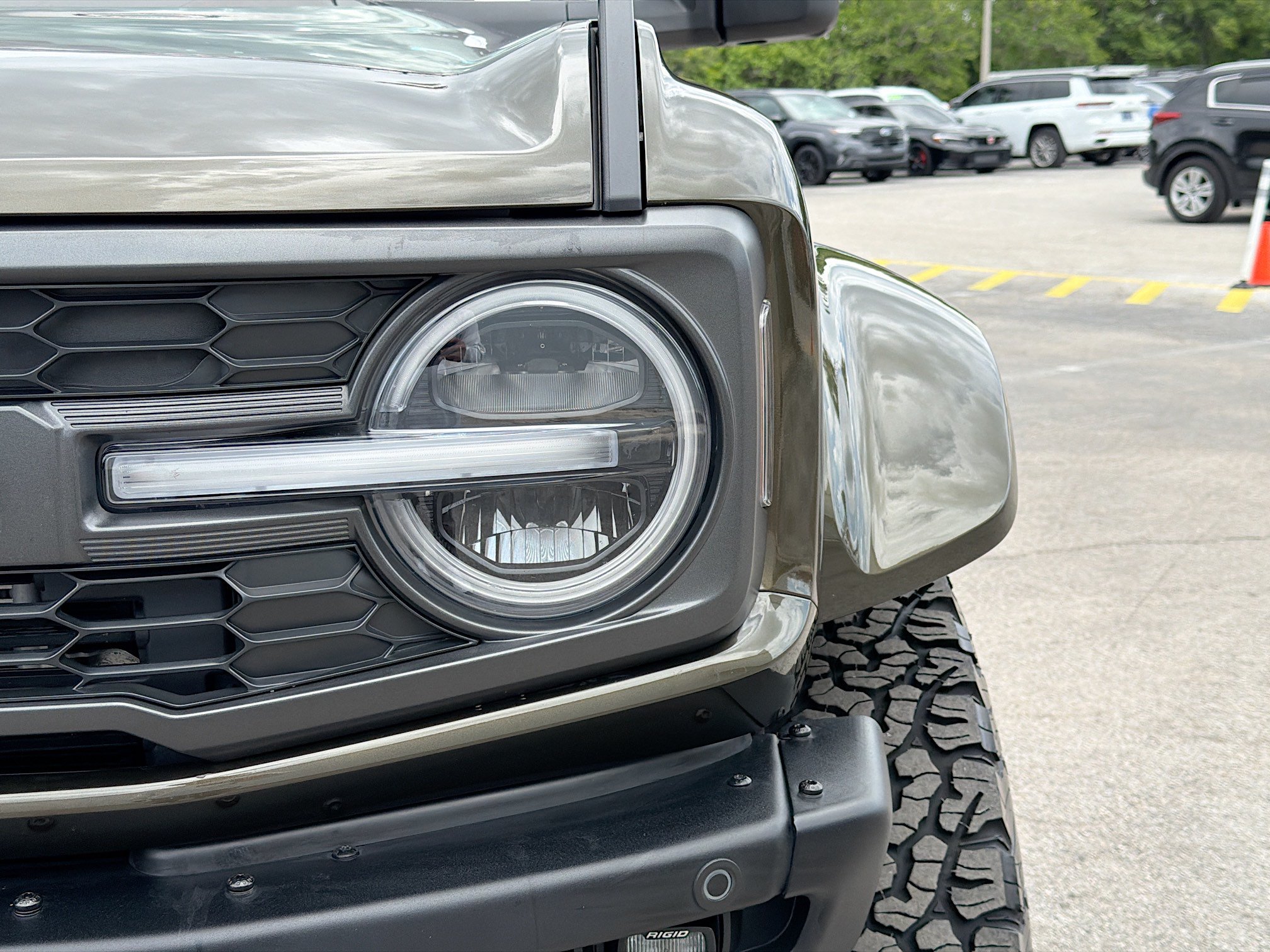 Used 2024 Ford Bronco Raptor w/ Interior Carbon Fiber Pack 6 AWD/4WD image 9