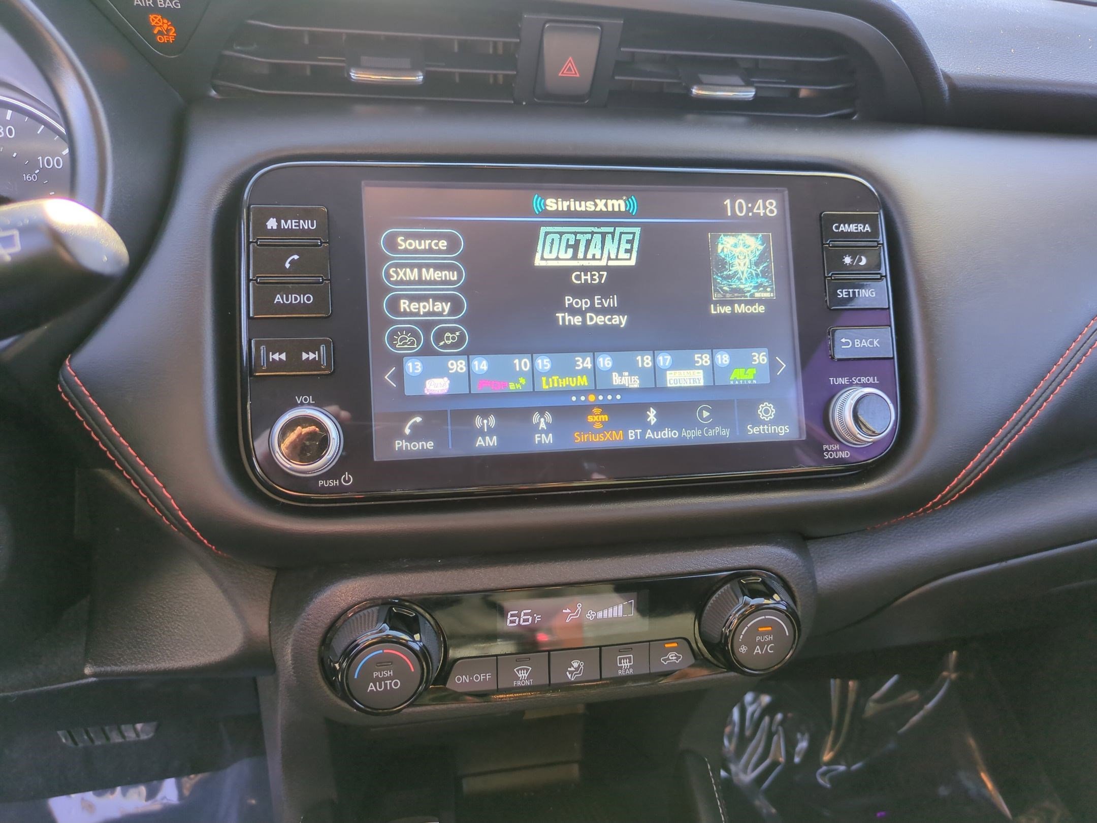 Used 2024 Nissan Kicks SR w/ Interior Electronics Package image 24