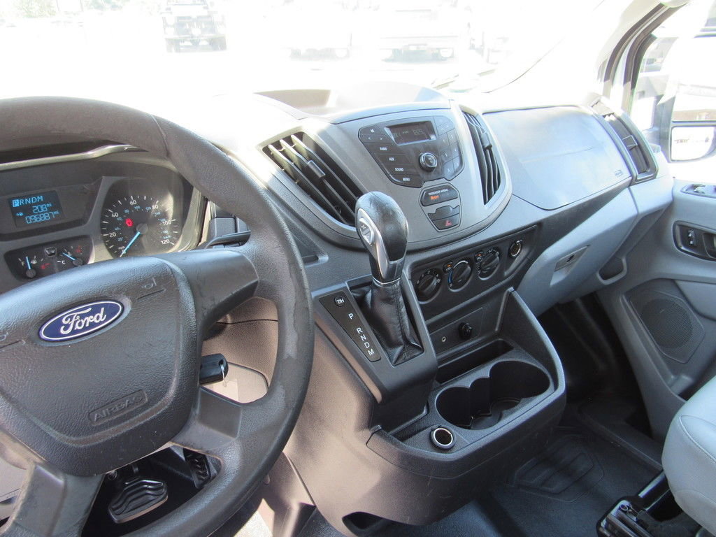 Used 2018 Ford Transit 250 138 RWD image 13