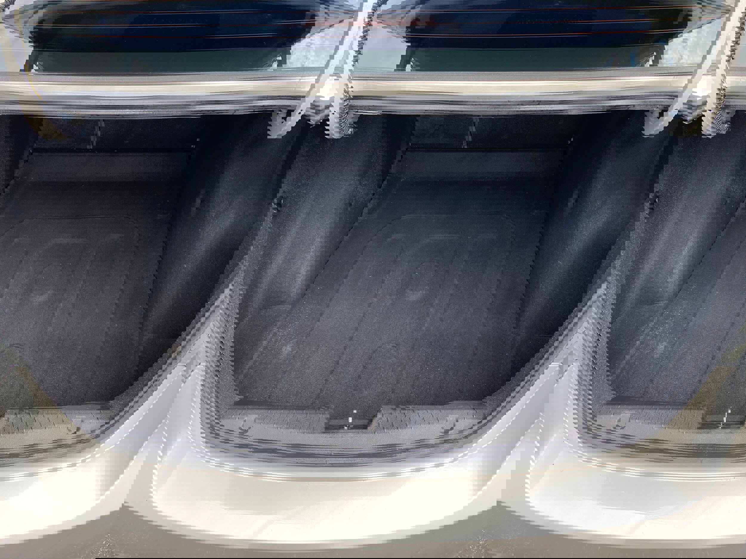 Used 2014 Chevrolet Cruze LT image 17