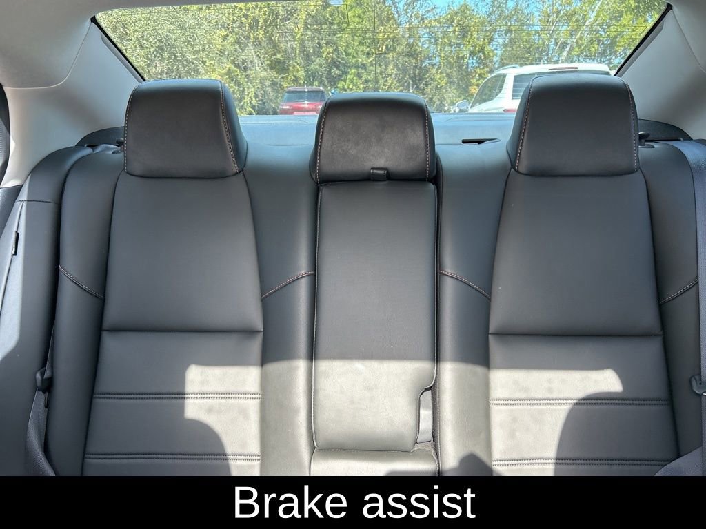 Used 2021 Nissan Sentra SR w/ SR Premium Package image 14