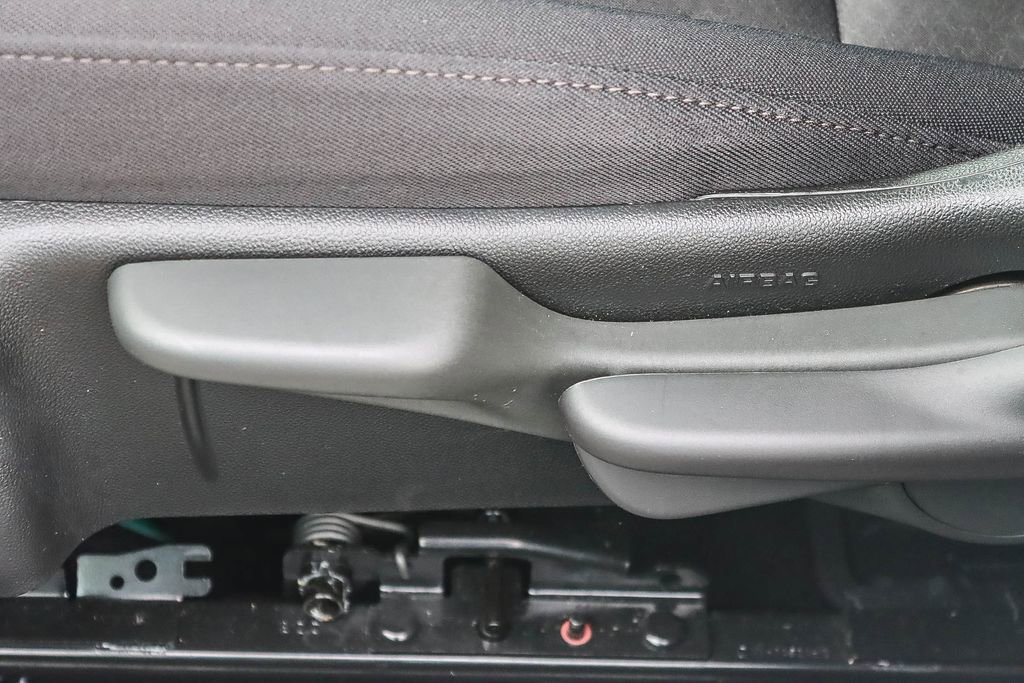 Used 2025 Chevrolet Malibu LS FWD image 20