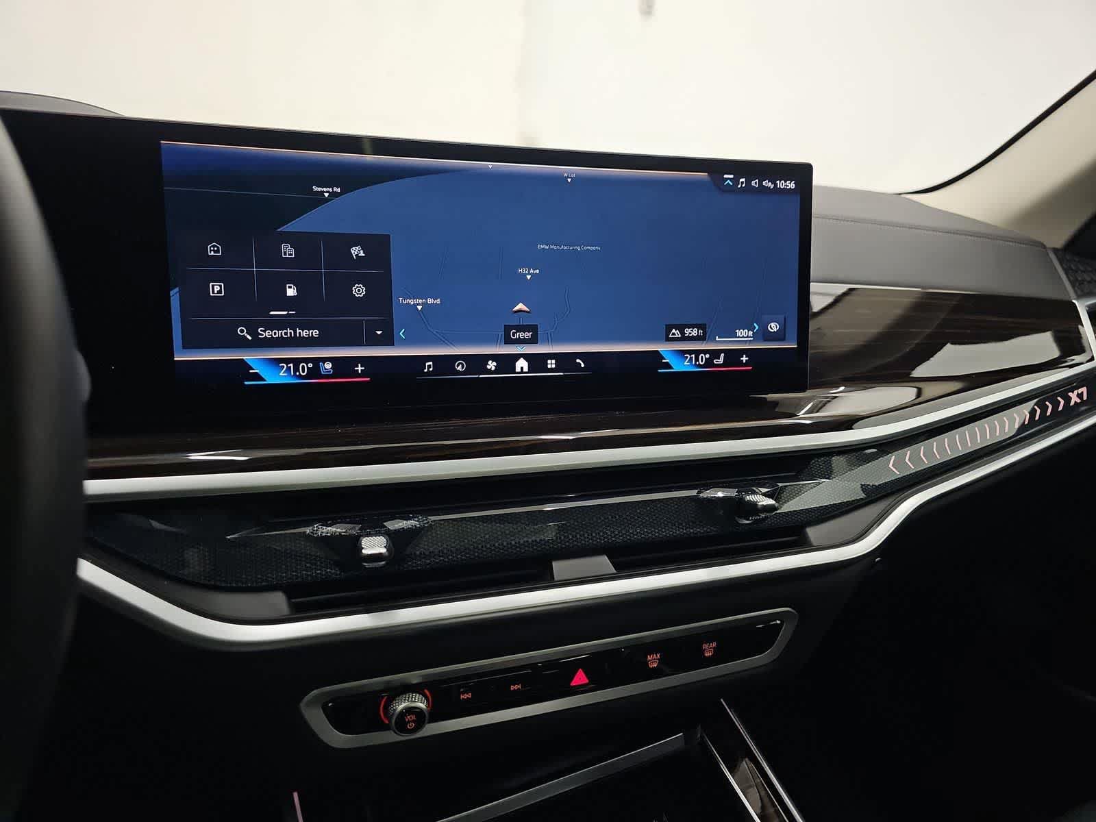 Used 2026 BMW X7 xDrive40i AWD/4WD image 16