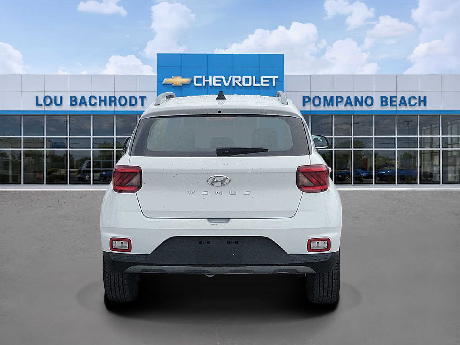 Used 2021 Hyundai Venue SEL FWD image 4