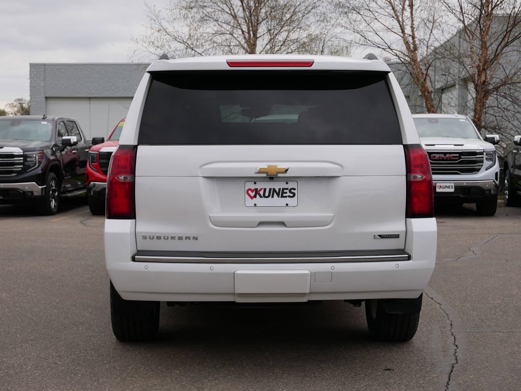 Used 2017 Chevrolet Suburban Premier AWD/4WD image 9