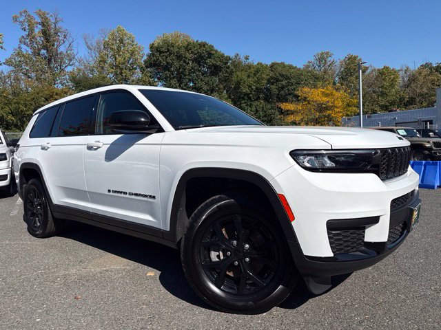 Used 2025 Jeep Grand Cherokee L Altitude