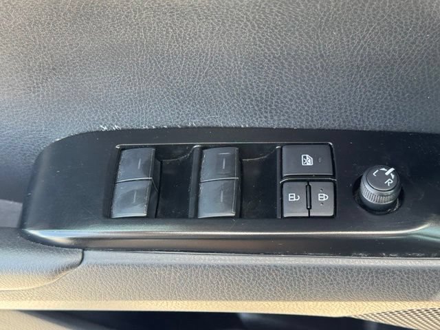 Used 2026 Toyota Camry LE FWD image 8
