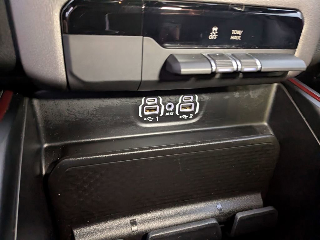 Used 2024 RAM 1500 Rebel image 23