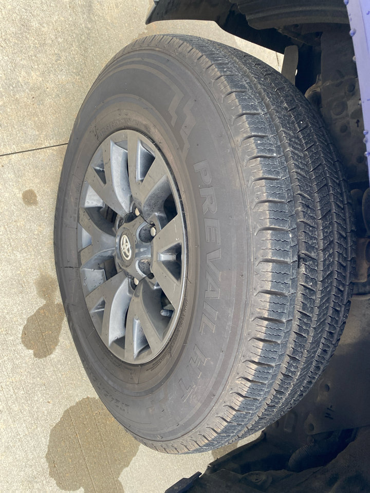 Used 2023 Toyota Tacoma SR5 image 11