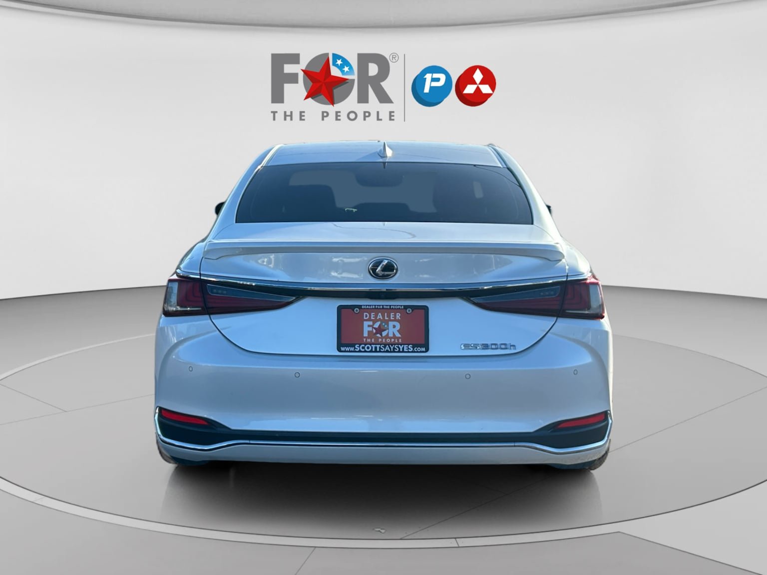 Used 2019 Lexus ES 300h FWD image 4