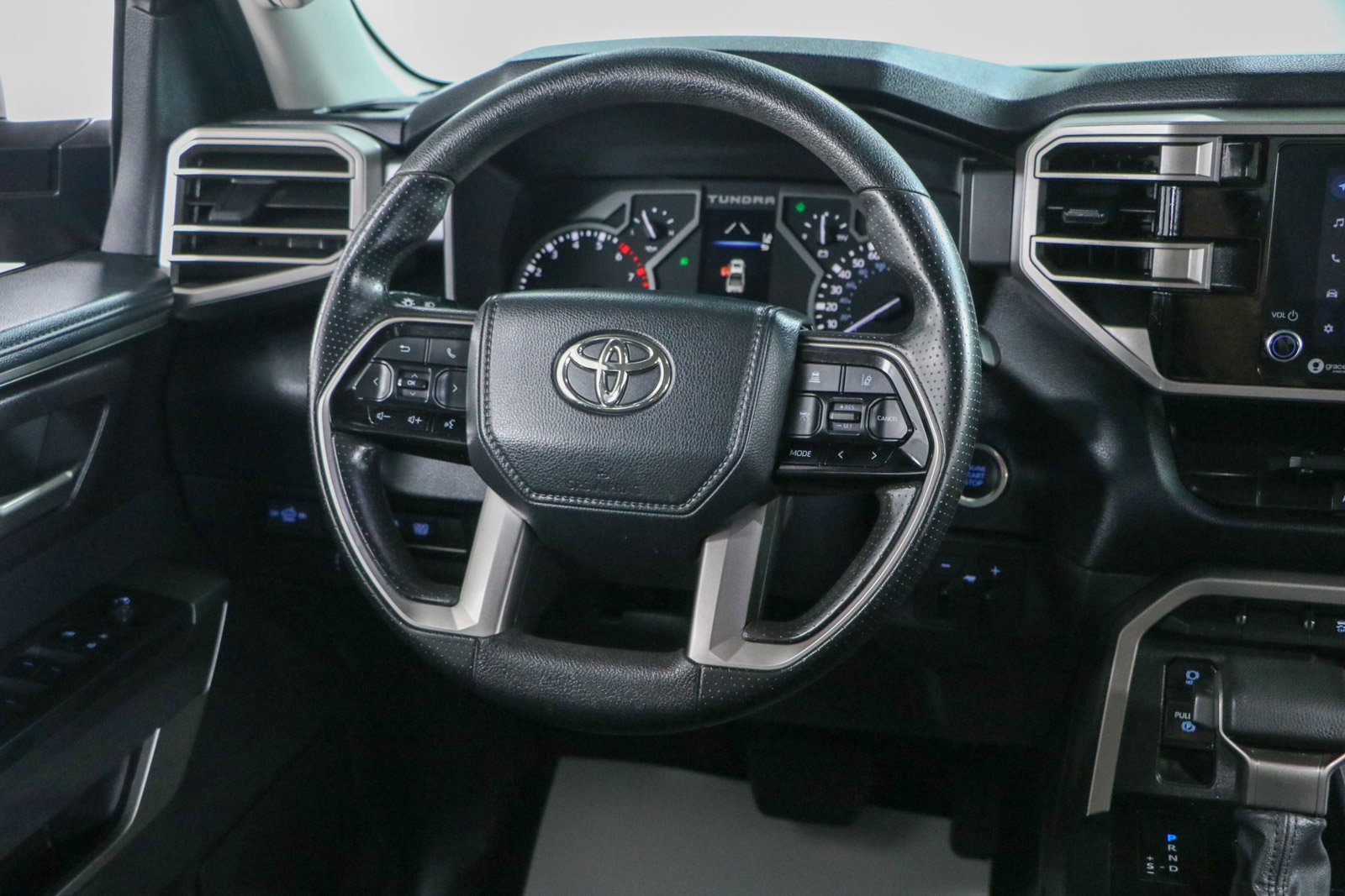 Used 2022 Toyota Tundra SR5 image 13