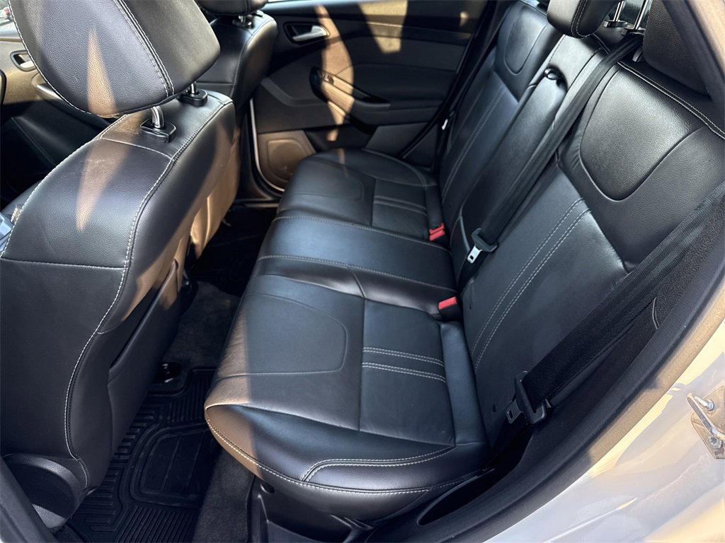 Used 2014 Ford Focus Titanium image 21