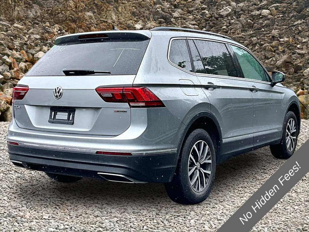 Used 2020 Volkswagen Tiguan SE w/ Panoramic Sunroof Package AWD/4WD image 2