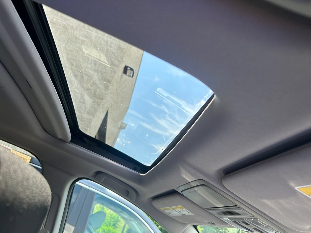 Used 2018 Honda CR-V EX image 28