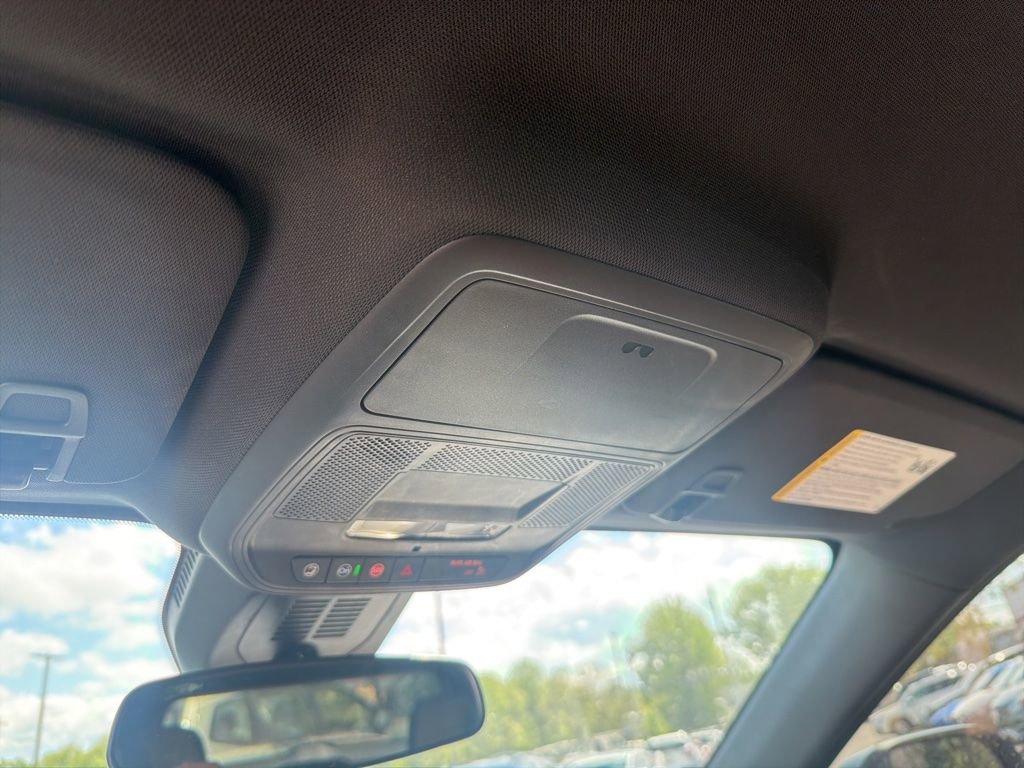 Used 2025 Chevrolet Equinox ACTIV FWD image 16