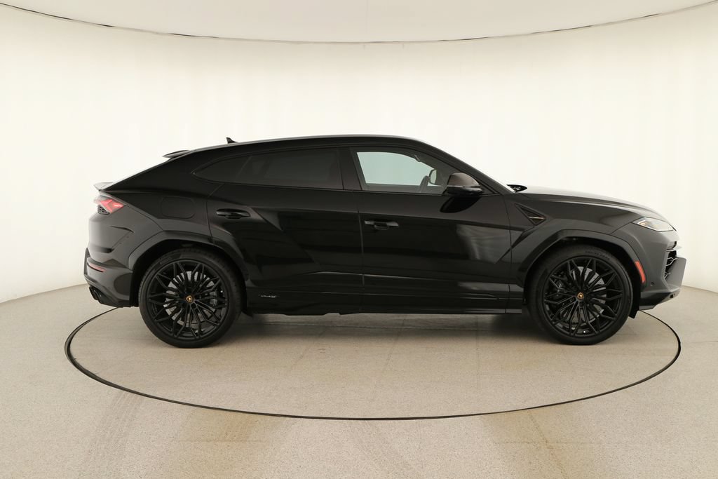 Used 2025 Lamborghini Urus SE AWD/4WD image 8
