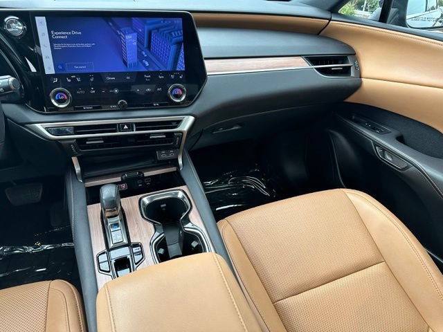 Used 2023 Lexus RX 350 Premium w/ Cold Area Package AWD/4WD image 16