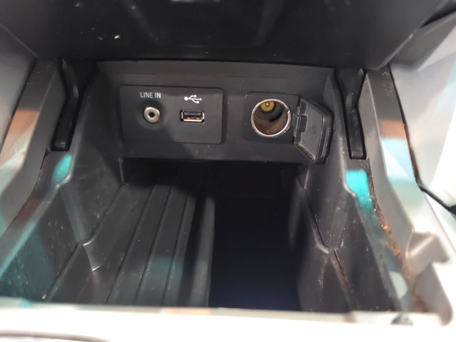 Used 2015 Ford Explorer FWD image 21