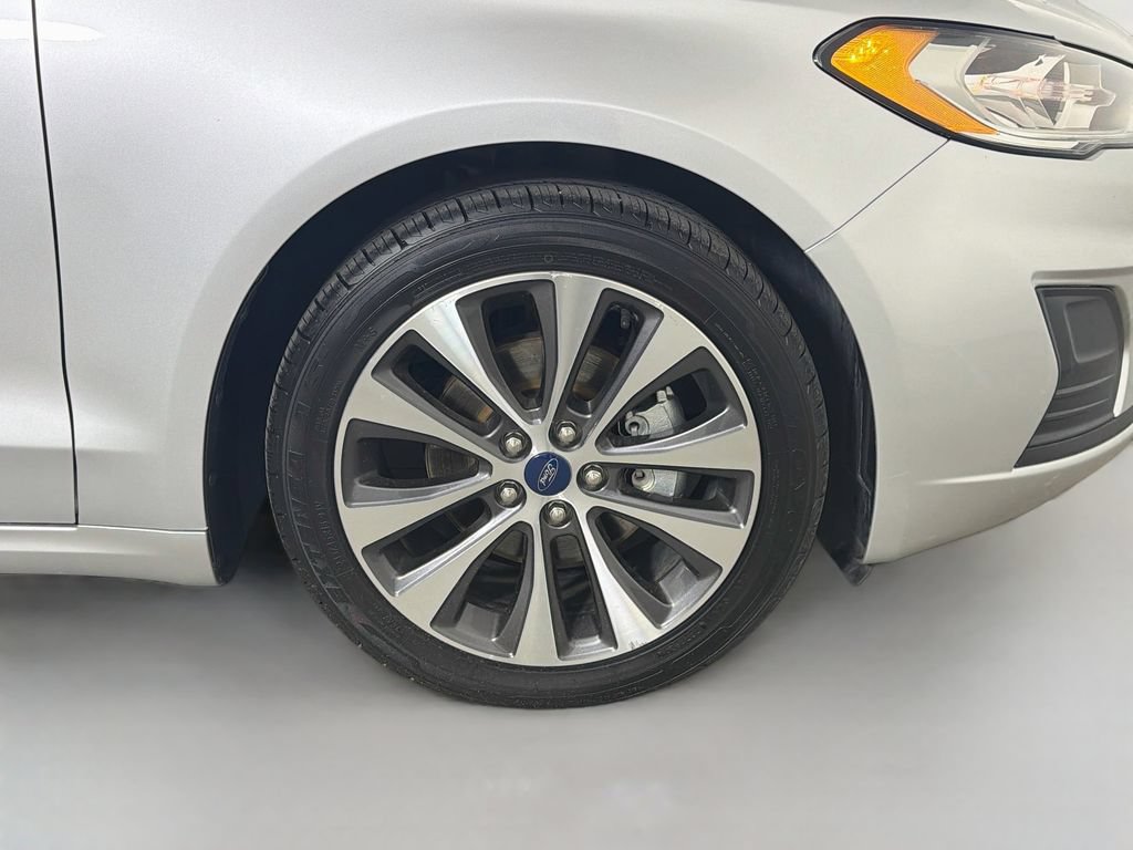 Used 2019 Ford Fusion SE AWD/4WD image 27