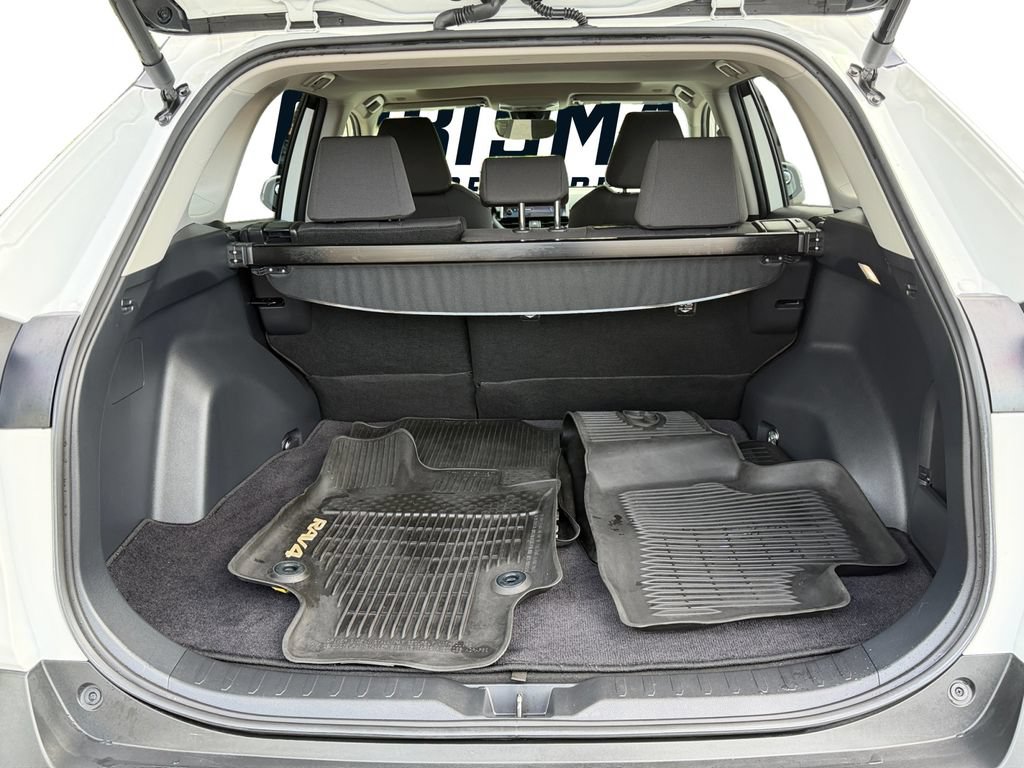 Used 2024 Toyota RAV4 XLE w/ Convenience Package AWD/4WD image 12
