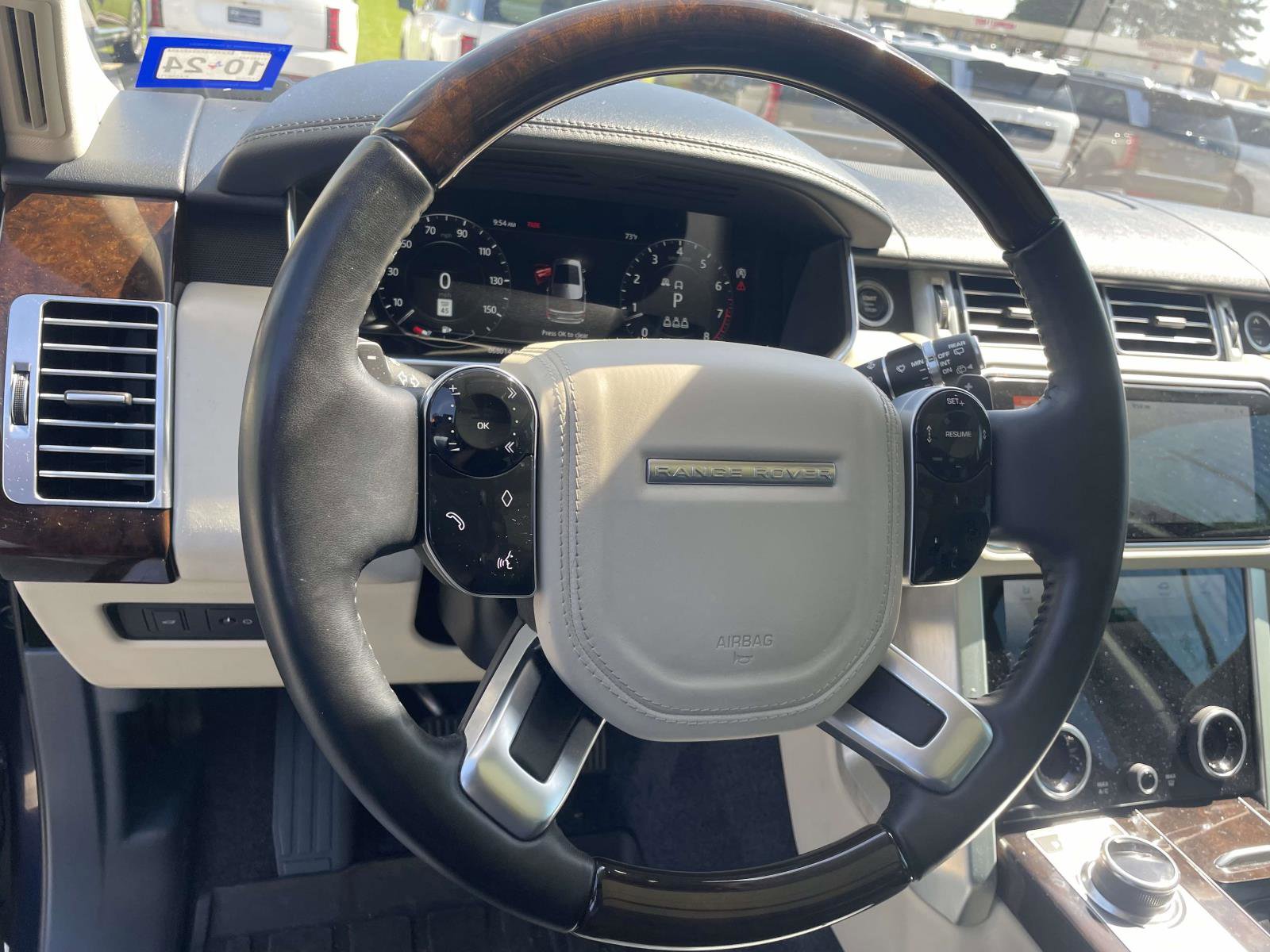 Used 2019 Land Rover Range Rover HSE AWD/4WD image 14