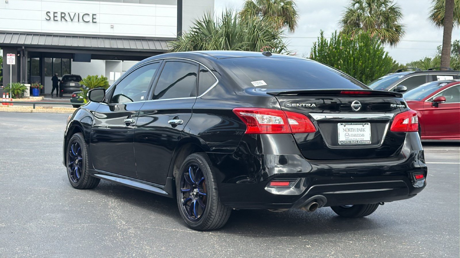 Used 2017 Nissan Sentra SR Turbo w/ SR Midnight Edition FWD image 6