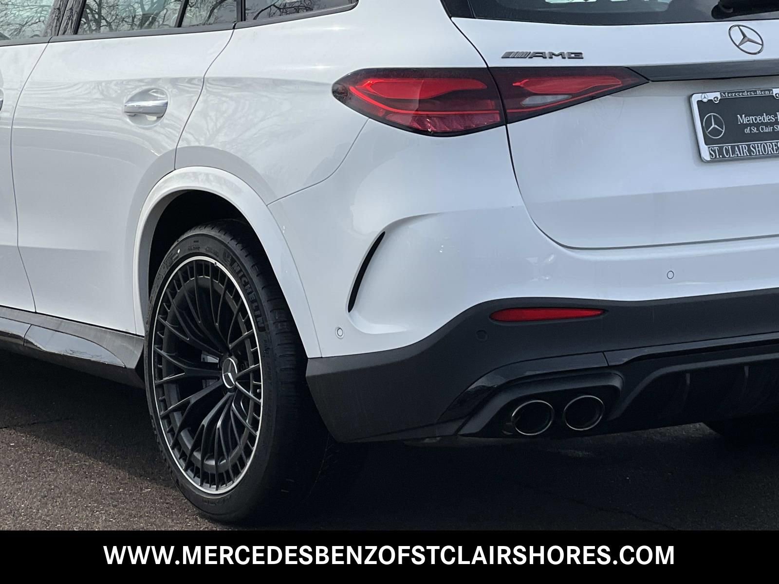 New 2026 Mercedes-Benz GLC 43 AMG 4MATIC image 9