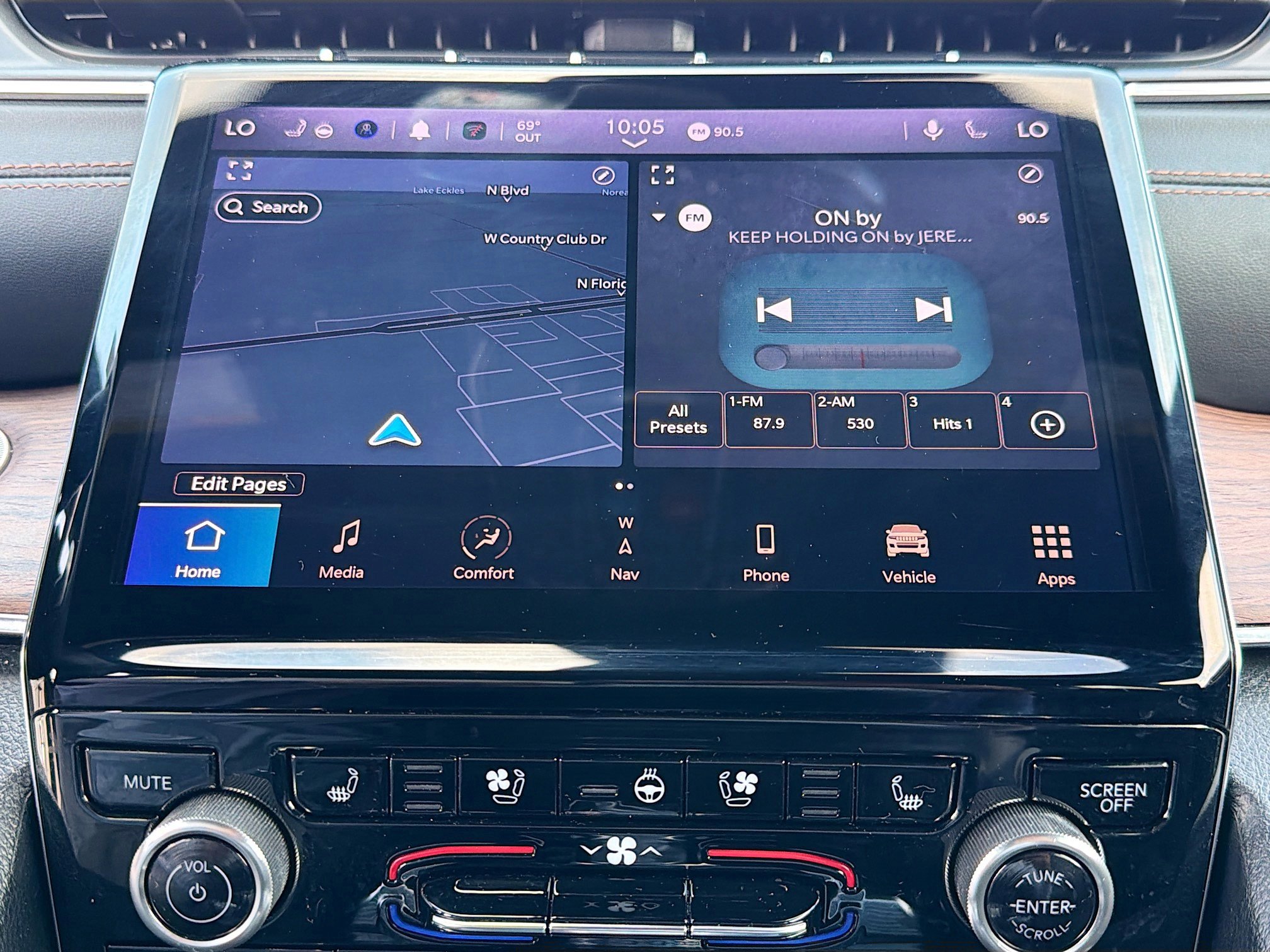 Used 2024 Jeep Grand Cherokee Summit w/ Advanced Protech Group IV image 30