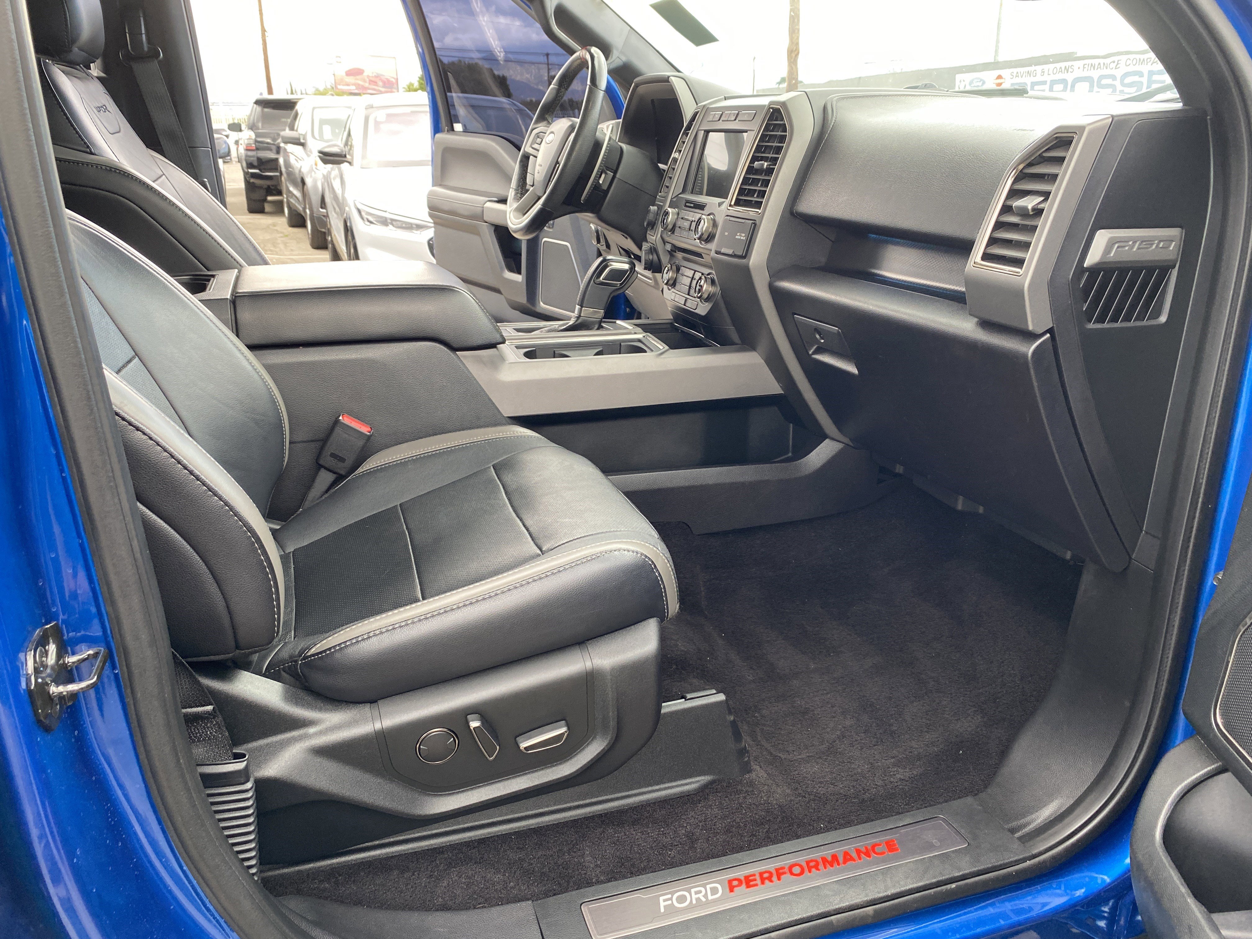 Used 2017 Ford F150 Raptor w/ Equipment Group 802A Luxury image 20