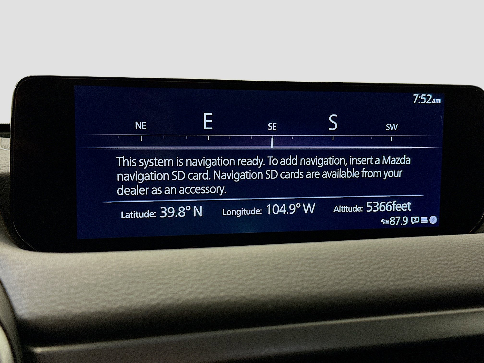 Used 2025 MAZDA CX-50 AWD 2.5 Hybrid w/ Premium Pkg image 22