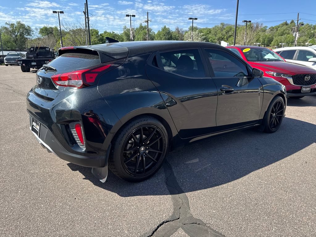 Used 2019 Hyundai Veloster 2.0 Premium FWD image 11