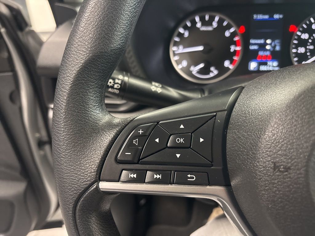 Used 2023 Nissan Sentra S FWD image 13